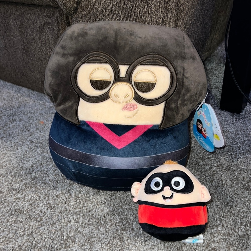 the incredibles squishmallow